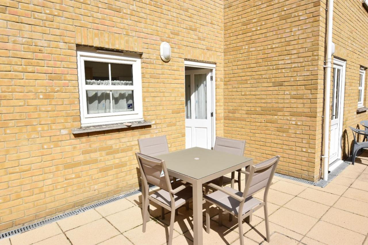12A Solent Landing Direct Beach Access Bembridge Exterior photo