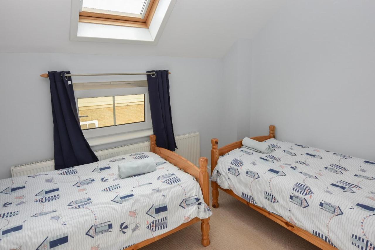 12A Solent Landing Direct Beach Access Bembridge Exterior photo