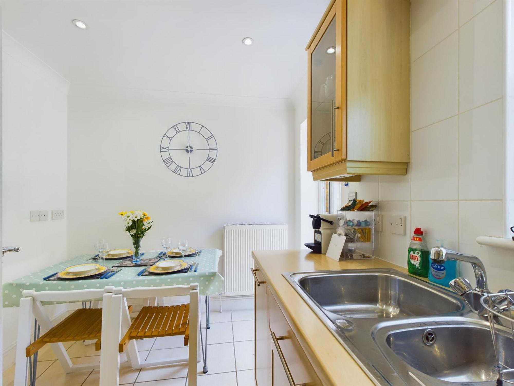 12A Solent Landing Direct Beach Access Bembridge Exterior photo